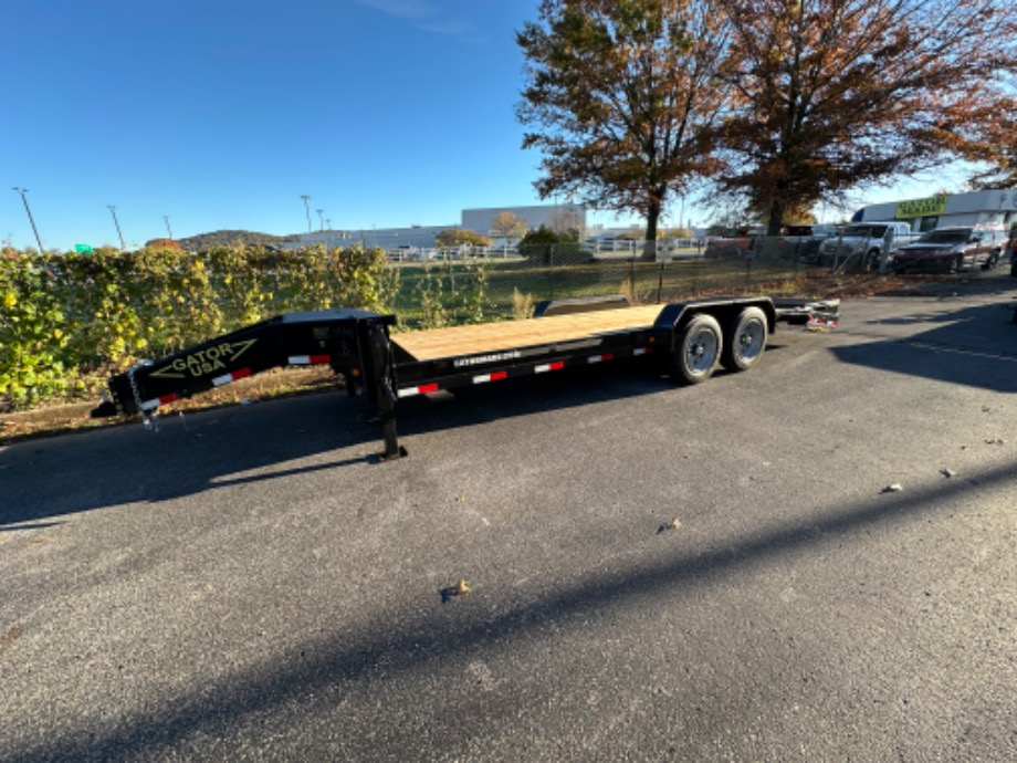 18+4 aardvark wide ramp  Best Bobcat Trailers 