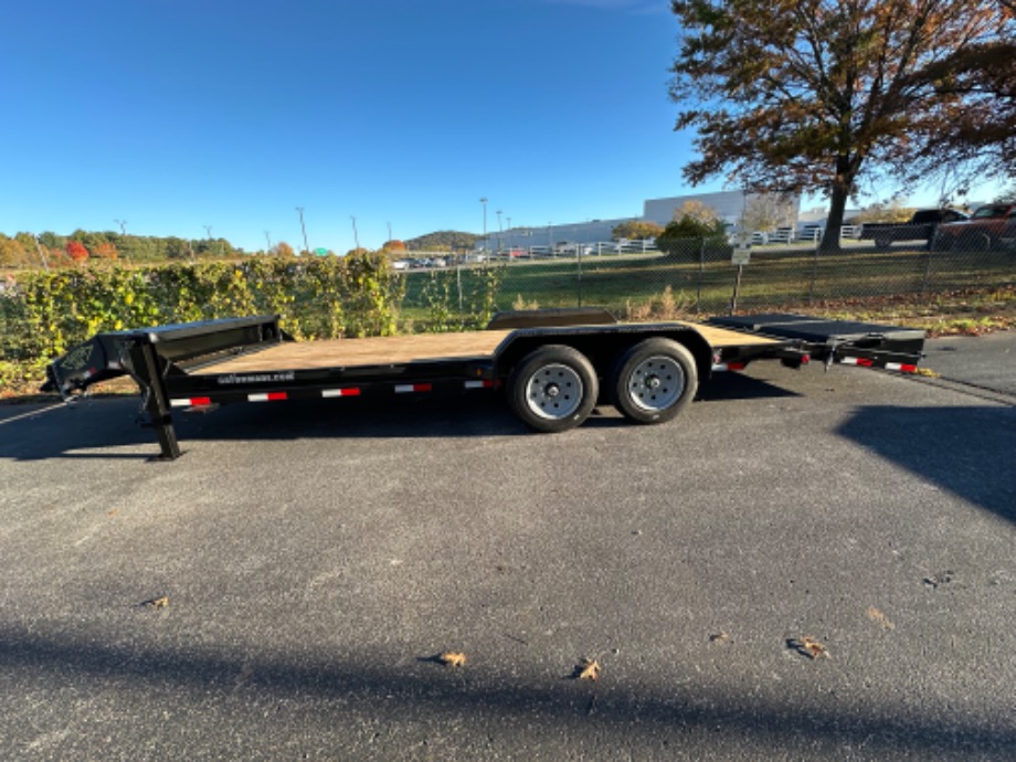 18+4 aardvark wide ramp  Best Bobcat Trailers 