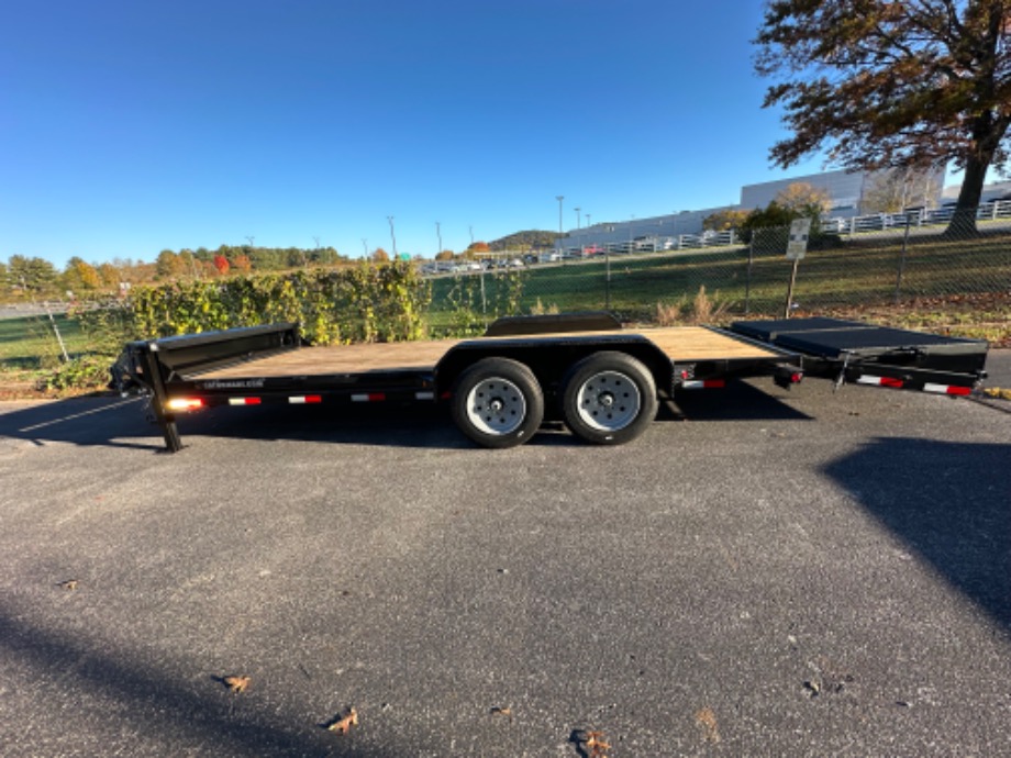 18+4 aardvark wide ramp  Best Bobcat Trailers 