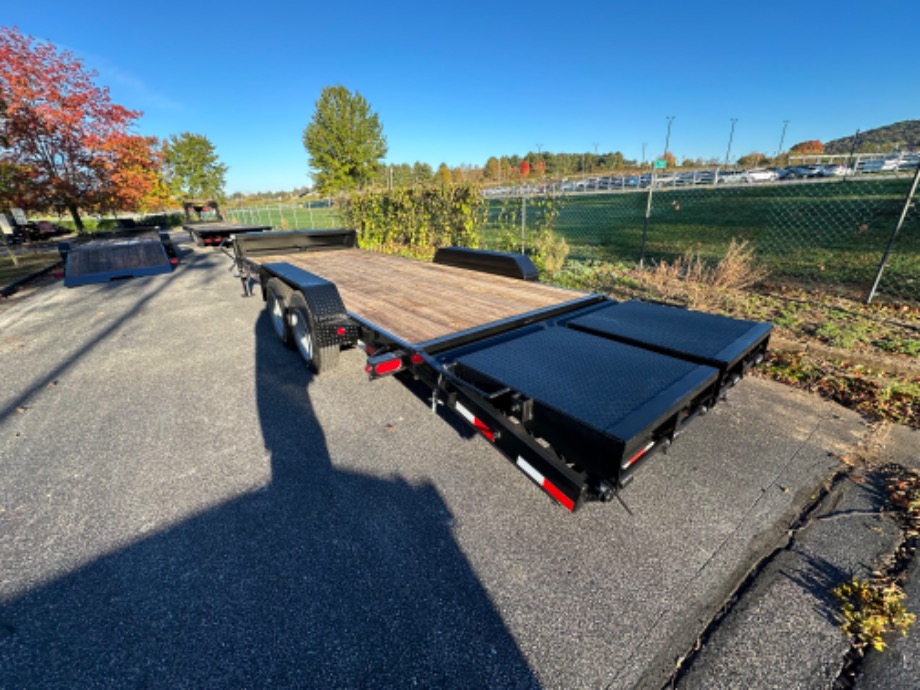 18+4 aardvark wide ramp  Best Bobcat Trailers 