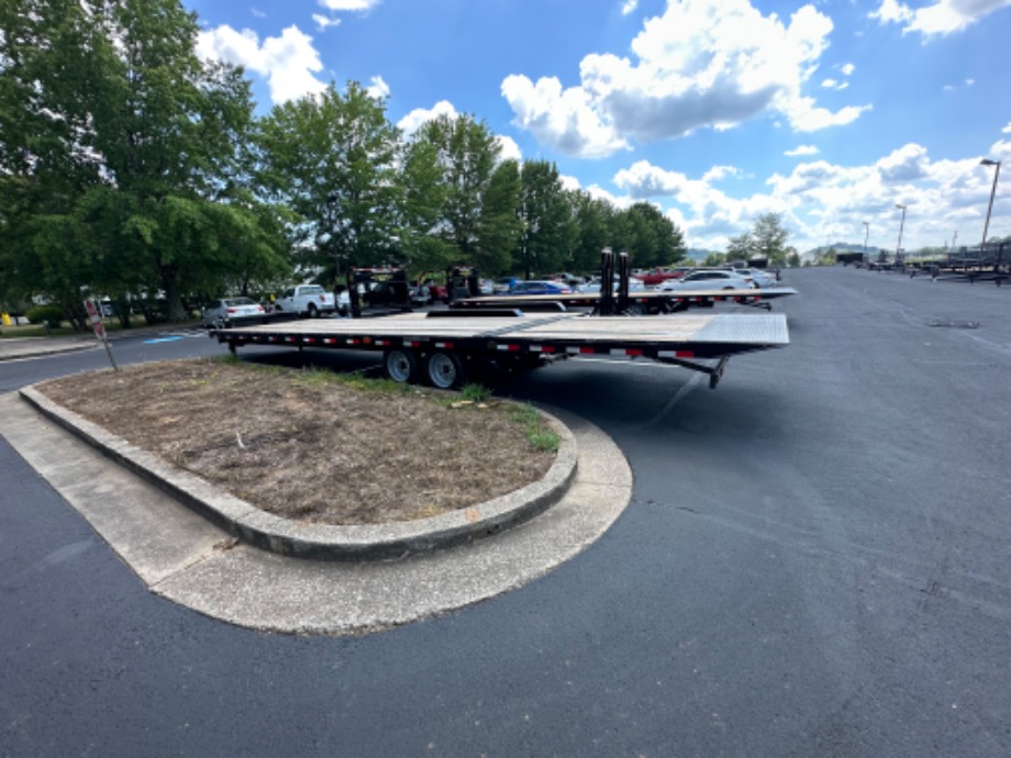 Hydraulic dovetail Aardvark Triailer deck over 25+10 For Sale Best Equipment Trailer 