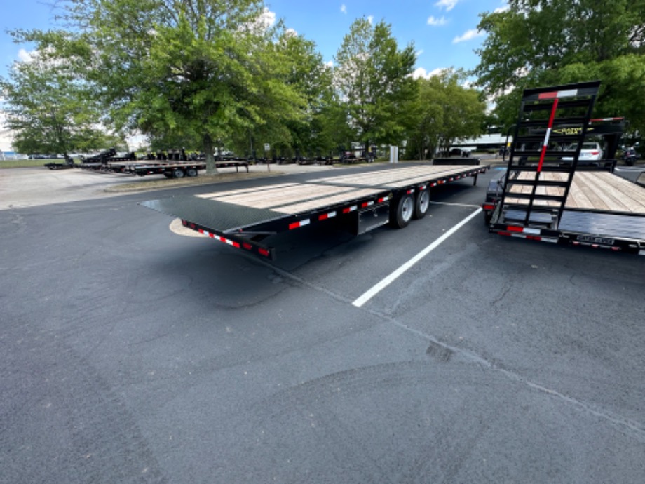 Hydraulic dovetail Aardvark Triailer deck over 25+10 For Sale Best Equipment Trailer 